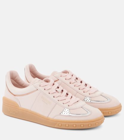 buy designer Valentino Garavani Upvillage leather sneakers in pink