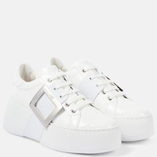 buy luxury Roger Vivier Viv' Skate leather sneakers in white