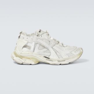 cheap luxury Balenciaga Runner sneakers in white