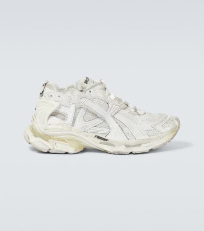 cheap luxury Balenciaga Runner sneakers in white