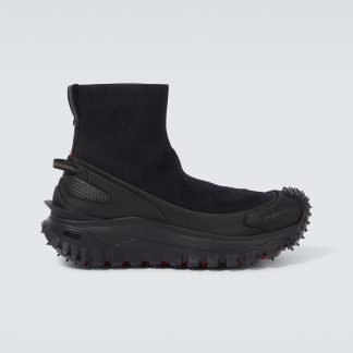 cheap luxury Moncler Trailgrip Knit sneakers in black