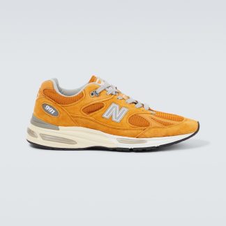 fake luxury New Balance Made In UK 991v2 suede-trimmed sneakers in yellow