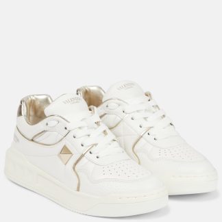 hot sale luxury Valentino Garavani One Stud leather sneakers in white