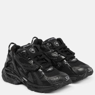 replica designer Balenciaga Runner sneakers in black