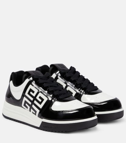 replica designer Givenchy G4 leather low-top sneakers in black