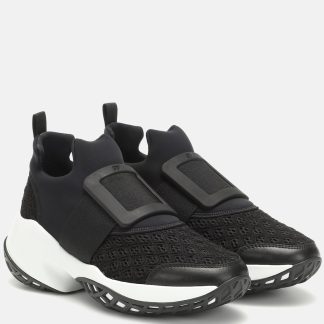 replica luxury Roger Vivier Viv' Run sneakers in black