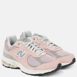 wholesale luxury New Balance 2002 suede-trimmed sneakers in pink