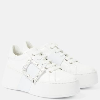 wholesale luxury Roger Vivier Viv' Skate leather sneakers in white